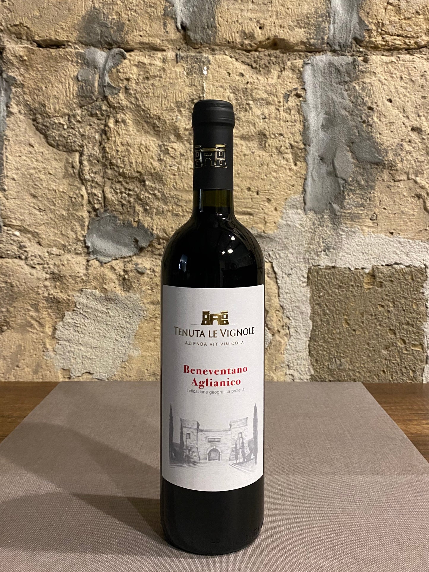 BENEVENTANO AGLIANICO IGP-TENUTA LE VIGNOLE